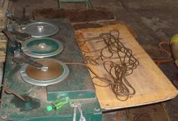 "桂山企業行"香品批發..上老山尺三、六立香一斤200元(原價300)。 歷史價格詳細信息