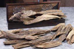 KB019 神戶市廳舍落成紀念1957年  造幣局製銅章附原盒 重約78.9g 歷史價格詳細信息