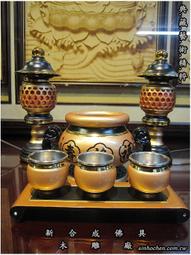 新合成佛具 媽祖神衣/套+7寸珠帽  3500+1800共5300元 歷史價格詳細信息