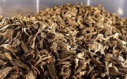 沉片【和義沉香】 《編號K019》正老貨沉香 玩家級數 可遇不可求的高油質加里萬丹沉片 歷史價格詳細信息