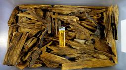 [福田工藝]沈香/特選順化完全礦化紅土沈/油脂凝膏/香味醇厚/醍醐灌頂本標10g[順1] 歷史價格詳細信息