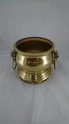 明代銅獅子，尾巴斷了。包漿渾厚，造型精美 如圖完好。可，5429 歷史價格詳細信息