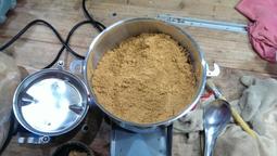 【邑鑫】㊣台灣天然香樟木粉(自製) 淨香粉 氣味清香 敬神禮佛聖品~淨末 貢末 煙供 供香粉 歷史價格詳細信息