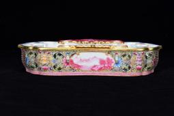 古董古玩明清官窯老瓷器收藏 清乾隆年粉彩人物紋雙耳瓶 農村舊貨 歷史價格詳細信息