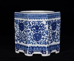 古董老瓷器清代同治年制粉彩藍獅子太保天球瓶賞瓶老物件傳世收藏 歷史價格詳細信息