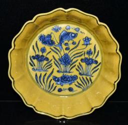 古董古玩明清官窯老瓷器收藏 明代宣德年制青花海藻魚紋海棠洗 歷史價格詳細信息