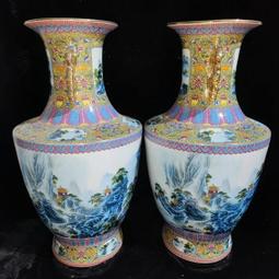 古董古玩明清官窯老瓷器收藏 清乾隆年豆青釉描金瓜棱雙耳瓶 歷史價格詳細信息