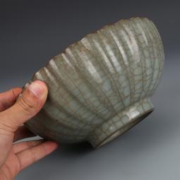 宋官窯青釉四方鼎古董古玩收藏真品包老保真老物件瓷器老貨擺件 歷史價格詳細信息