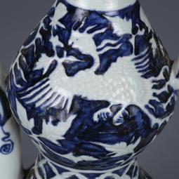 古玩 老貨老龍鳳戲珠手鐲一對，制作的很精致，顏色花紋漂亮，品相尺寸如圖 歷史價格詳細信息