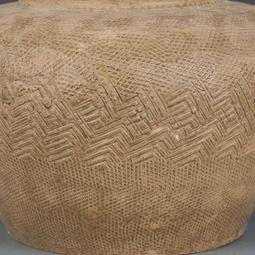 五代越窯秘色瓷刻花雙耳瓶 古董古玩收藏品 古瓷器 全手工 雜項 歷史價格詳細信息