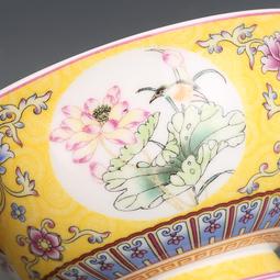 乾隆御黃地粉彩描金花鳥四方瓶古董古玩收藏品真品景德鎮仿古瓷器 歷史價格詳細信息