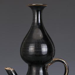 宋定窯蘋果綠釉娃娃枕 古董古玩景德鎮仿古瓷器收藏品真品擺件 歷史價格詳細信息