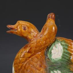 遼三彩剃花鴛鴦壺 仿古瓷器古董真品包老保真古玩收藏擺件 歷史價格詳細信息