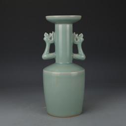 古玩 老貨老龍鳳戲珠手鐲一對，制作的很精致，顏色花紋漂亮，品相尺寸如圖 歷史價格詳細信息