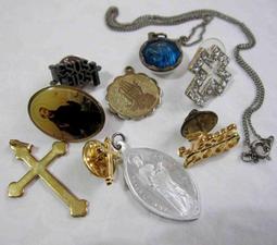 【戴大花】Vintage古董飾品- 霧面＋亮金 方塊 P字 金屬 簡潔 男士 禮服 西裝 袖釦 #G111 歷史價格詳細信息