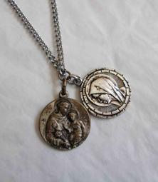 【戴大花】VTG 1978年 義大利製 made in Italy『祈禱的孩子』(女) 金屬浮雕 古董掛圖 #G134 歷史價格詳細信息