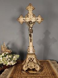 老十字架 耶穌受難十字架 吊墜 長3.5公分寬2.1公分 歷史價格詳細信息