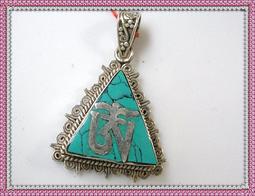 唵字ॐ嗡字。蜘蛛。花。鯨魚尾。純銀耳環(耳針式)(E8913)【La luna銀飾豐華】 歷史價格詳細信息
