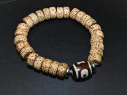 藏傳菩提樹天珠20318 歷史價格詳細信息