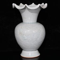 古瓷器 古董瓷器 宋代影青雕刻捏花塔瓶（40&times;23cm） 800-7726 歷史價格詳細信息