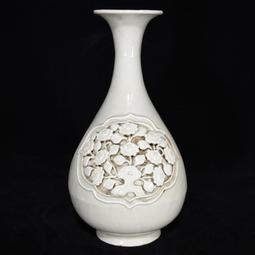 古瓷器 古董瓷器 0R至正十一年紅釉青花&ldquo;鬼谷子下山&rdquo;人物故事紋象耳瓶61&times;22:2000-3881 歷史價格詳細信息