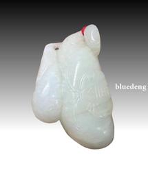 清代和田玉蝴蝶佩，帶點shou衣沁，微微發紫，全美品，無任何10188 歷史價格詳細信息