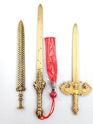 越王勾踐大銅章！古代賢王臥薪嘗膽，一代名劍出土，玲瓏寶樓，盡6883 歷史價格詳細信息