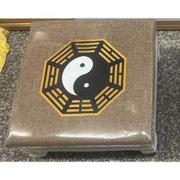 佛坐墊 拜墊拜佛墊拜凳跪墊打坐墊四腳實木佛教用品蓮花寺廟磕頭禮佛拜墊壹條鹹魚 歷史價格詳細信息