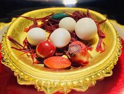 過去留下的憂鬱，未來帶來的焦慮：讓思緒定焦「當下的我」，練習不比較、不猜[二手書_良好]0261 TAAZE讀冊生活 歷史價格詳細信息