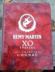 X.O.X.O.個性字母不對稱短袖T恤 歷史價格詳細信息