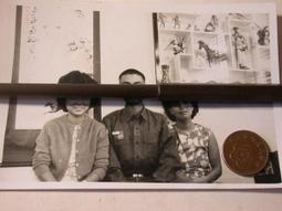 一枚珍藏早年經典嘉義火車站黑白照片  (舊品) 歷史價格詳細信息