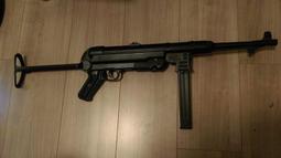 經典 全金屬 眼球 . 全金屬 壁燈可上牆 . 亦可如圖 做為桌燈使用 . 高19 徑13  . 歷史價格詳細信息