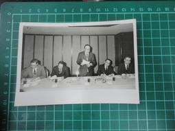 【台灣博土TWBT】201901-067 吳榮根義士 前往韓國駐華大使館 拜會金鐘坤大使  照片  民國71年11月3日 歷史價格詳細信息