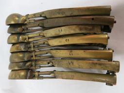 舊的最美~ 早期 白瓷老檯燈 擺飾 歷史價格詳細信息