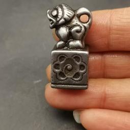 【限時下殺12.27】議價尼泊爾藏傳天鐵手工鏨刻蓮花生西藏藏式擦模吊墜項鏈佛珠念珠配飾 歷史價格詳細信息