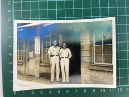 50年代--陸軍兵工--汽車基地勤務廠敬贈紀念牌飾--金屬材質 歷史價格詳細信息