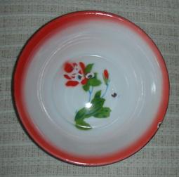 早期瓷盤收藏《鯉魚瓷盤 陶瓷盤》直徑約16cm,高約3.5cm 【CS超聖文化讚】 歷史價格詳細信息