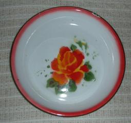 早期瓷盤收藏《鯉魚瓷盤 陶瓷盤》直徑約16cm,高約3.5cm 【CS超聖文化讚】 歷史價格詳細信息