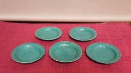 @@@六合堂@@@清末民初，粉彩喇叭寬口小杯5客。繪工典雅，遠山湖泊，一帆風順，雙船悠遊在湖面，高溫燒結，聲音清響，5客 歷史價格詳細信息