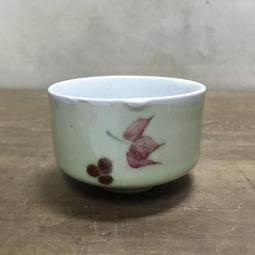 WH13321【四十八號老倉庫】全新 早期 台灣 梅花 竹花 茶杯 矮杯 圓杯 130cc 2杯價【懷舊收藏拍片道具】 歷史價格詳細信息