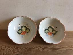 WH18326【四十八號老倉庫】二手 早期 日本製 醬油邊 青花 山水人家 盤 圓盤 22cm 1盤價【懷舊收藏拍片道具 歷史價格詳細信息