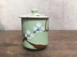 WH11090【四十八號老倉庫】二手 早期 台灣 暗紅 鐵罩 蛇管 硬質塑材底座 桌燈 檯燈 高48cm 1盞價 歷史價格詳細信息