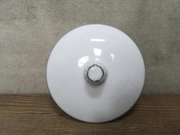 WH1678【四十八號老倉庫】二手 早期 台灣 塑材燈罩 鐵柄 鐵座 壁燈 高 22cm 1盞價【懷舊收藏拍片道具】 歷史價格詳細信息