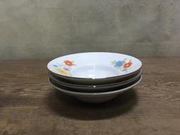 WH17740【四十八號老倉庫】全新 早期 台灣 手繪 梅花 杯 茶杯 縮釉 變形杯 220cc 1杯價【懷舊收藏拍片道 歷史價格詳細信息