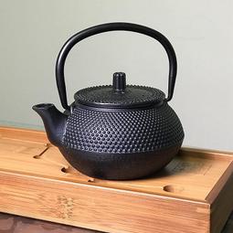 元心珠寶行 天然緬甸玉翡翠 - 白冰 貔貅 冰透水潤 歷史價格詳細信息