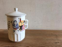 WH18286【四十八號老倉庫】二手 早期 台灣 大同 藍四角印 紅黑 魚 盤 腰子盤 31cm 1盤價【懷舊擺飾拍片道 歷史價格詳細信息