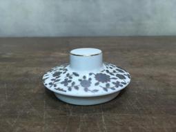 骨雕小壺一個，手把壺，59非偏遠，喜歡的直接拍。不刀。15570 歷史價格詳細信息