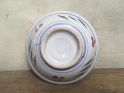 WH22151【四十八號老倉庫】全新 早期 台灣 正德彩瓷 黃五彩 萬壽無疆 碗 湯碗 貼花瑕疵 10cm 1碗價 歷史價格詳細信息