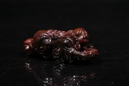 古玩軒~景德鎮手繪粉彩萬壽無疆茶壺.紅洋蓮萬壽無疆茶壺(非紫砂壺.水平壺.標準壺.手工壺)WWW682 歷史價格詳細信息