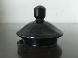 【67】早期壺－雙魚戲水，工藝美術師王慧茹製，1980年代 歷史價格詳細信息